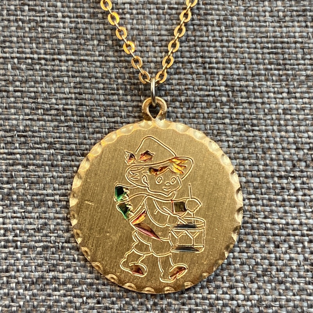 Vintage Kelly Waters Gold Tone Pendant & Chain drummer 12"
